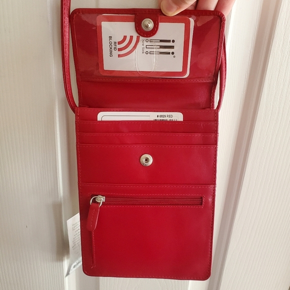 NWT ILI New York Red Leather Crossbody Bag Organizer on a string - Picture 12 of 12